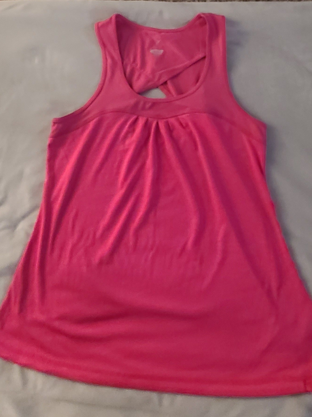 Old Navy Active Racerback Tank Top Bundle 3-Pack Size Small 💌 Open to Offers - Picture 6 of 12